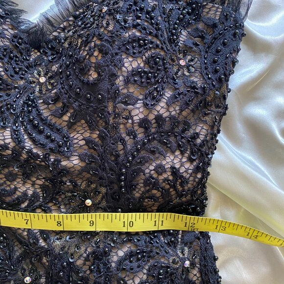 Sherri Hill Black Lace Beaded Feather Trim Mini Size 2 Party Prom Sweetheart - Picture 6 of 9